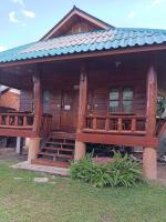 Huean khao hom เฮือนข้าวหอม - Bed and Breakfast
