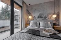 Deluxe One-Bedroom Apartment