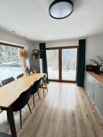 Apartament pod lasem - przy szlaku na Turbacz, w pobliżu wyciągów narciarskich - Chambres d'hôtes Nowy Targ