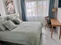 Apartment mit 2 Schlafzimmern und Poolblick