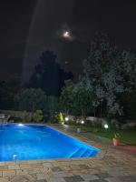 Lumini Gardens - B&B
