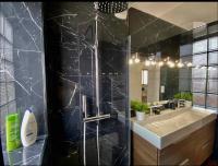 Le Point Virgule - Parking Privé - Clim - B&B