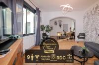 VILLE ET VOLCANS - Maison 9 couchages avec garage et extérieur - Ferienwohnung