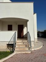 Appartamento con 2 Camere da Letto, Terrazza e Vista Mare