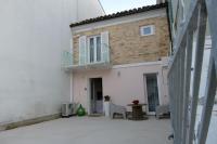 65012 House - Bed and Breakfast