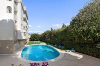 MARBELLA HOME RENTALS - Puerto Banus, 3BR Apartment, sea & mountain views - Chambres d'hôtes Marbella