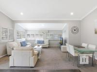 The Lakehouse - Bed and Breakfast Mannering Park