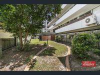 Mid Century Pad 1Bed 1Bath 1Car 10 mins to CBD - B&B Brisbane