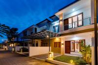 Villa Boswellia Seminyak near Double Six Beach - B&B Seminyak