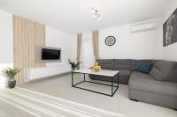 Apartment Veranda - Bed and Breakfast Makarska