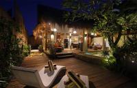 Villa Tatu by Optimum Bali Villas - B&B Canggu