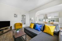 Le Stella - Centre-Ville - Proche Gare - Wifi - Bed and Breakfast Chelles