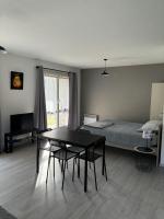 Studio Pivoine avec terrasse a proximité de Metz - Chambres d’hôtes