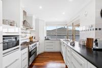 5BR Retreat with Pool, table tennis and Pure Relaxation - B&B Perth