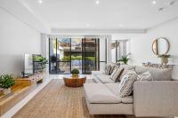 Luxury Coastal Townhouse 130m to Cottesloe Beach - B&B Perth