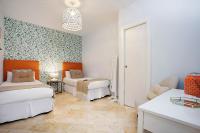 Genteel Home Tablas - B&B Granada