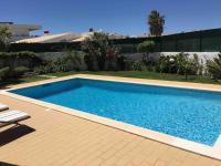 Praia da Luz Villa 3 Bedroom Exclusive Villa 5 Star Private Heated Pool - Chambres d'hôtes Senhora da Luz