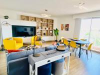 Appartement YELLOW proche de la gare de Perpignan - B&B Perpignan