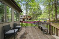 Dreamy Lake House - Fireplace, Firepit & Pet Friendly - Ferienwohnung Pocono Lake