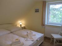 Two-Bedroom Apartment 44RB06