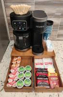 Valley View Resort Cabin #3, 1-Bed, Modern-Luxury with Hot Tub in Canaan Valley, WV - Bed and Breakfast Davis