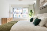 Stylish Lakeside Home 3 - B&B Geneva