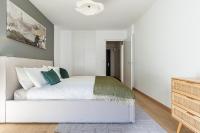 Stylish Lakeside Home 3 - B&B Geneva