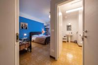 Dreibettzimmer mit Balkon