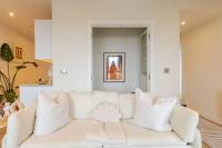 Niru Experience Skyview Penthouse - Bed and Breakfast Londen