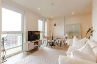 Niru Experience Skyview Penthouse - Bed and Breakfast Londen