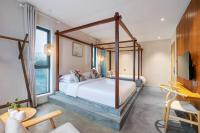 Familienzimmer mit Bergblick