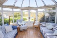 Sherriffs, Bantham overlooking the estuary and Burgh Island - Ferienwohnung Bigbury on Sea