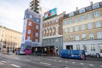 Lovely Apartment by w Bathtub and Balcony - B&B Copenhagen