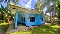 Colorful Tropical Bungalow - B&B Bacong