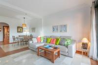 Appartamento con 2 Camere da Letto e Vista Giardino 