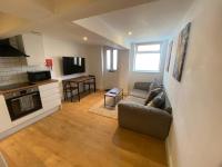 Rentals Leicester 8 - Free St Parking - B&B