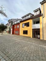 Hohe Gäste Naumburg - zentral, barrierefrei, gemütlich - Bed and Breakfast