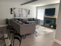 3 miles from Disneyland New remodeled house - B&B