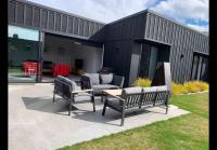 3 Bedrooms Modern, Spacious Stackbrae Home - B&B