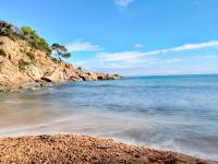 Modern Mediterranean Smart Apartment with Stunning Sea Views & Private Beach - B&B Tossa de Mar