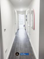 Modern 2-Bed Apartment in Greenwich By LS2G Stays - B&B London