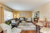 Walkable Tucson Retreat with Pool and Fire Pit! - Chambres d’hôtes Tucson