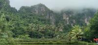 Rammang Rammang local house - B&B Maros