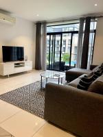 Luxurious 2 bed Overlooking Stunning Courtyard - B&B Accra