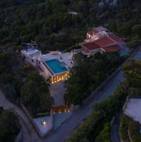 VILLA AMIRA Porto Cervo con vista Mozzafiato sul Mare,Piscina Privata,WELLNESS & SPA - Chambres d’hôtes