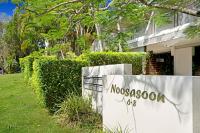 Noosasoon - Central Family Friendly Holiday Apt with Pool - B&B