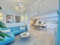 53 Penthouse Apartment with City View Cluj - B&B
