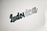 JOIVY Elegant & modern apartments in Isola district - B&B Milano