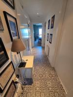 Apartment mit Balkon