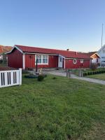 Skönaste stället som finns. Bara 300 m till havet. - Ferienwohnung Lysekil